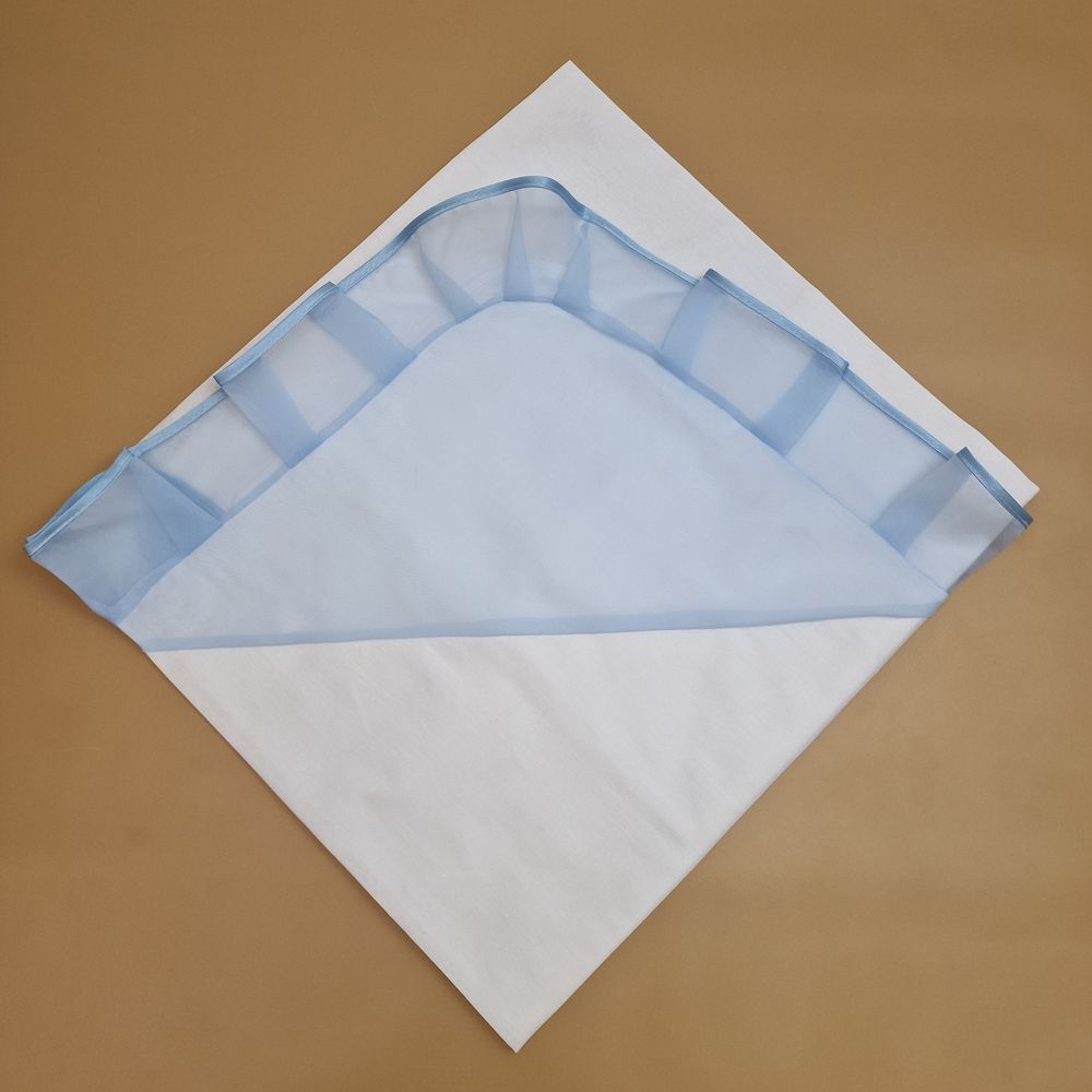 Уголок со сборенной отделкой (бязь/сеточка) артикул анонс 486_07