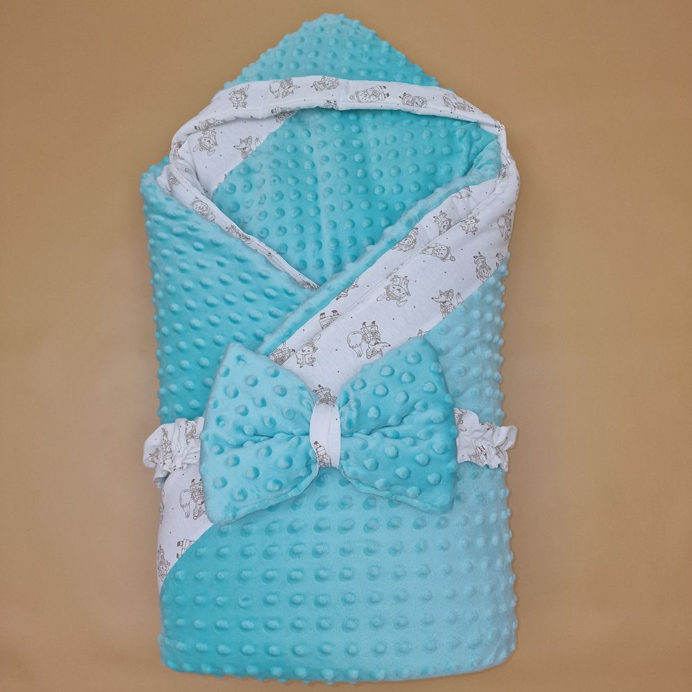 Комплект на выписку 2 пр: одеяло с капюшоном+бант (плюш/интерлок) артикул анонс 1896ви-1-2_м_04
