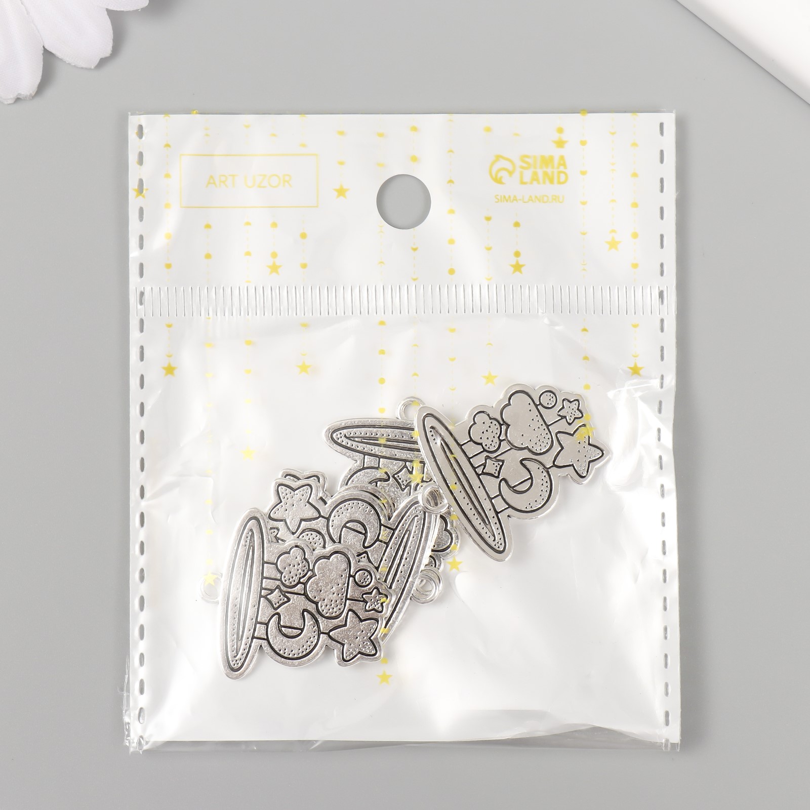 Картинка Декор металл для творчества "Детский мобиль с игрушками" 2,5х2,7 см (№9715223) от магазина Мир детей Товары для Новорожденных