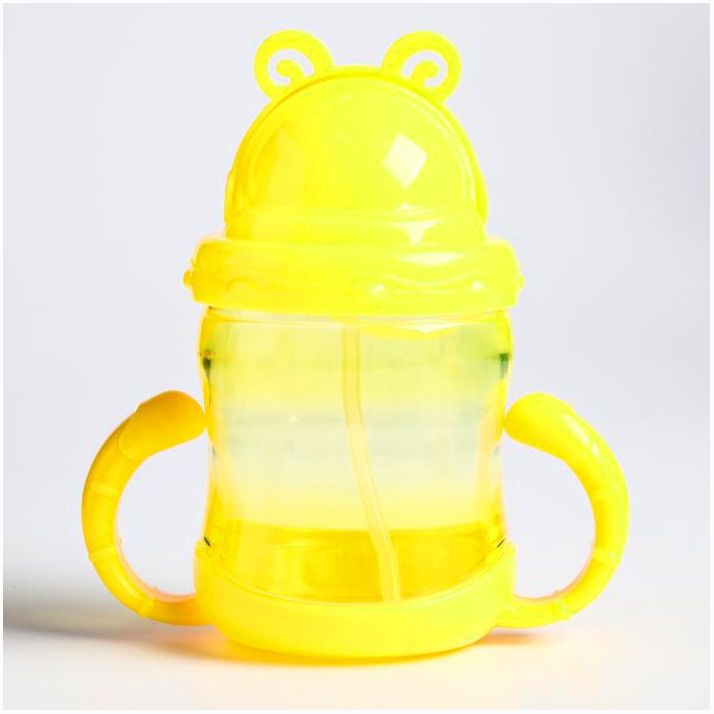 Картинка Поильник с силиконовой трубочкой 200 мл., с ручками, цвет МИКС (№4611377) от магазина Мир детей Товары для Новорожденных