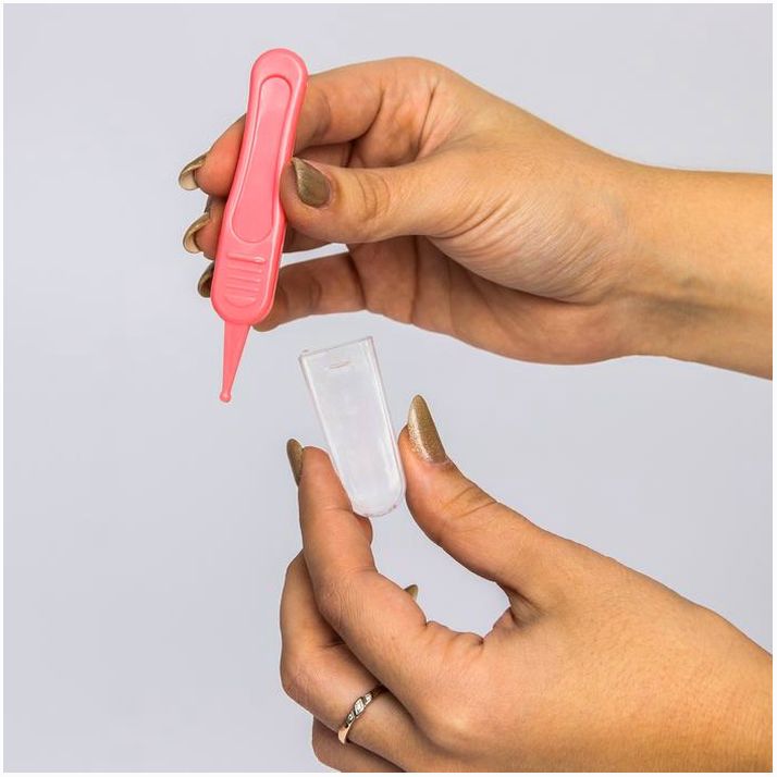 № 5276560 Пинцет для чистки носа, детский, с колпачком, цвет розовый