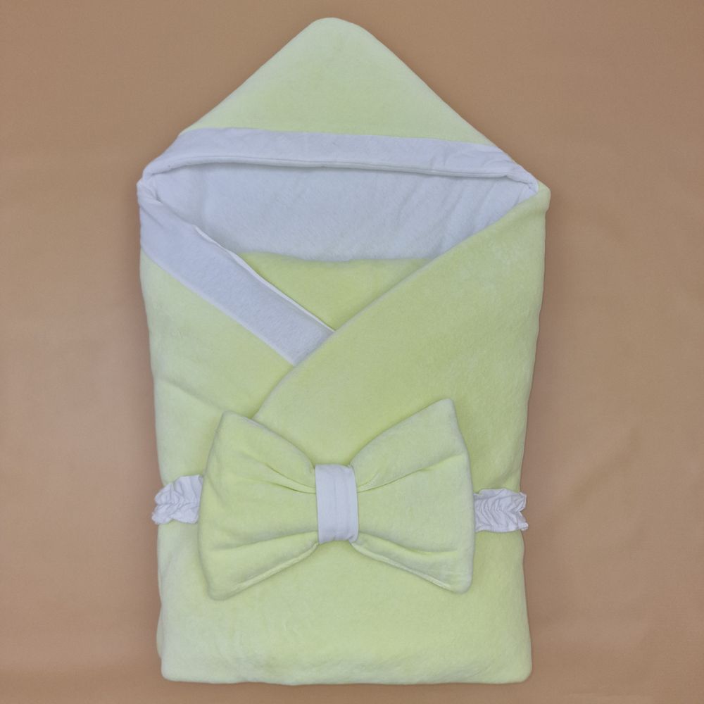 Комплект на выписку 7 пр: одеяло+уголок+конверт+кофточка+шапочка+ползунки+бант артикул анонс 1884в-1-1_о_31