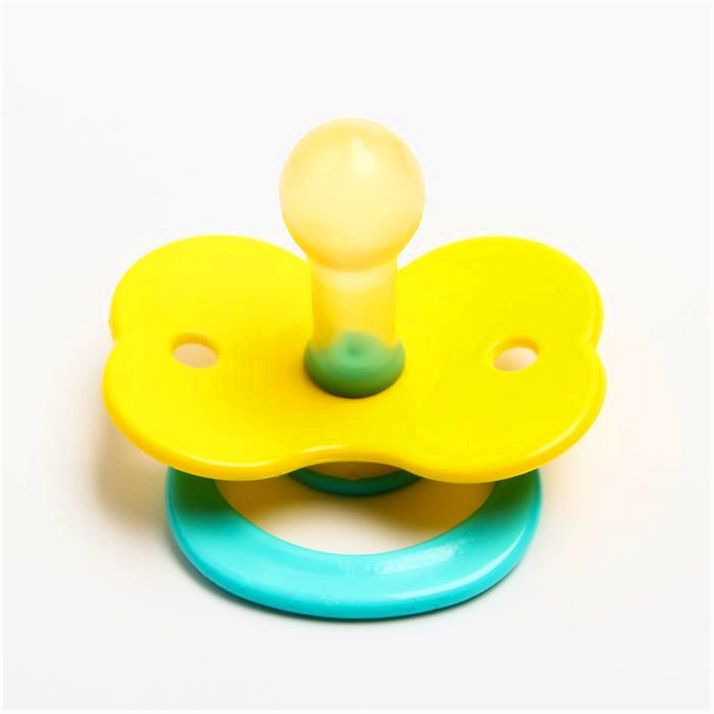 Картинка Соска-пустышка латексная классическая «Карамелька» с кольцом, от 0 мес., цвета МИКС (№1476672) от магазина Мир детей Товары для Новорожденных