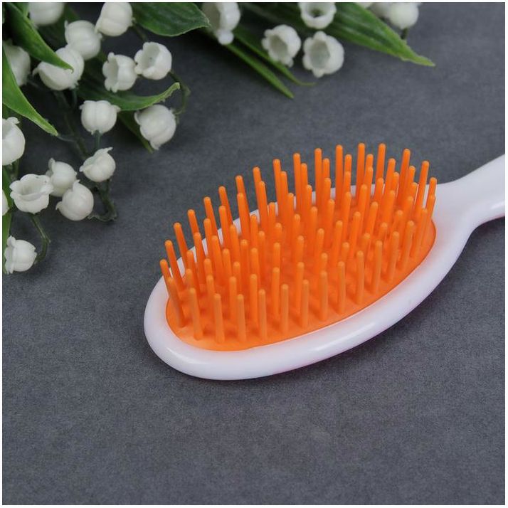 Картинка Расчёска-мини массажная, 4,5 ? 13 см, цвет МИКС (№3718965) от магазина Мир детей Товары для Новорожденных