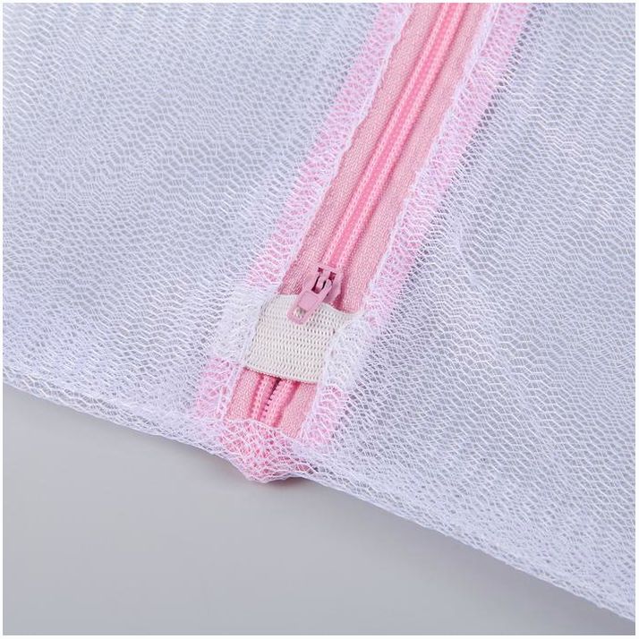 Картинка Мешок для стирки белья Доляна, 30?40 см, мелкая сетка, цвет белый (№558231) от магазина Мир детей Товары для Новорожденных