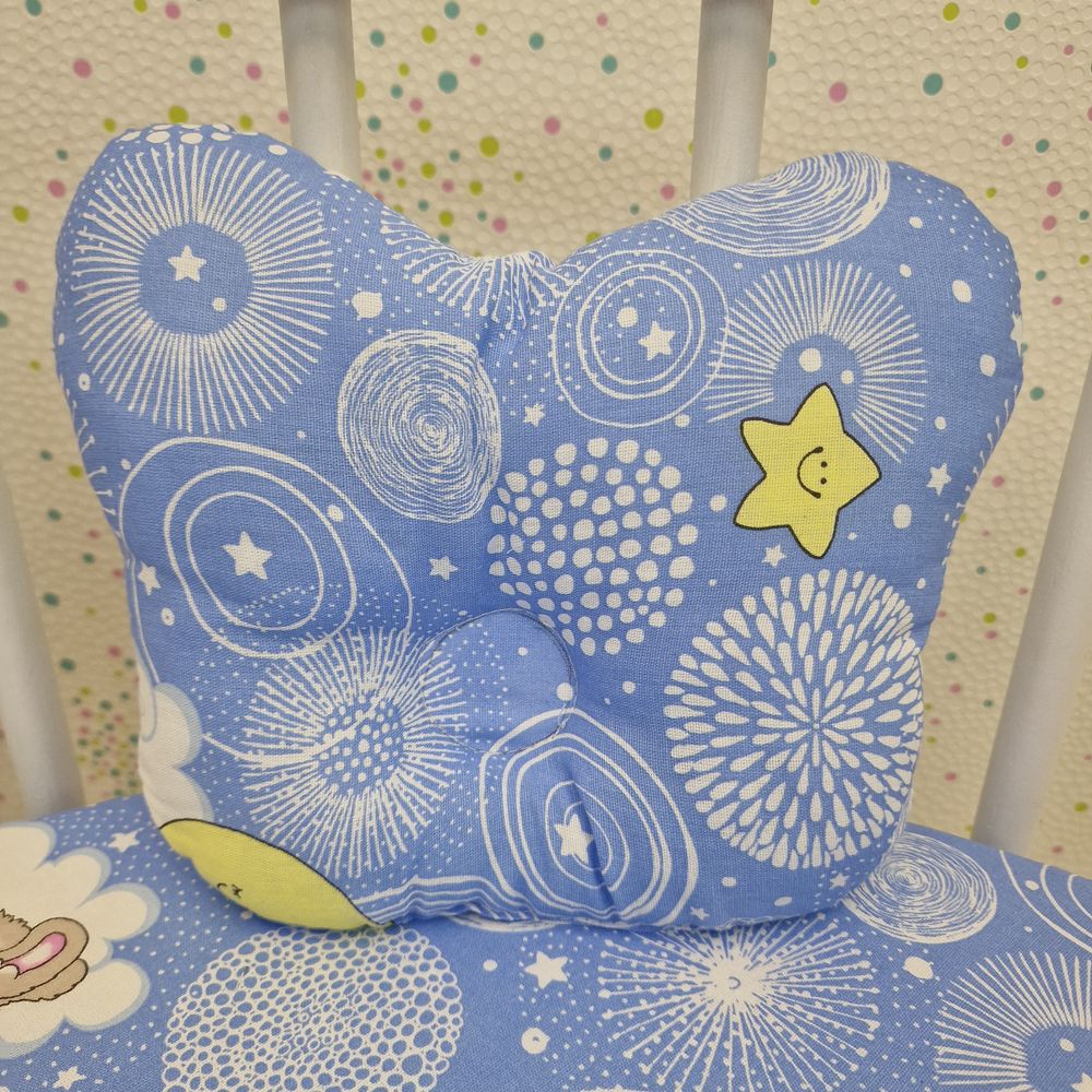 Картинка Подушка "Бабочка" (бязь) (синтепон) (№212) цвета в ассортименте от магазина Мир детей Товары для Новорожденных