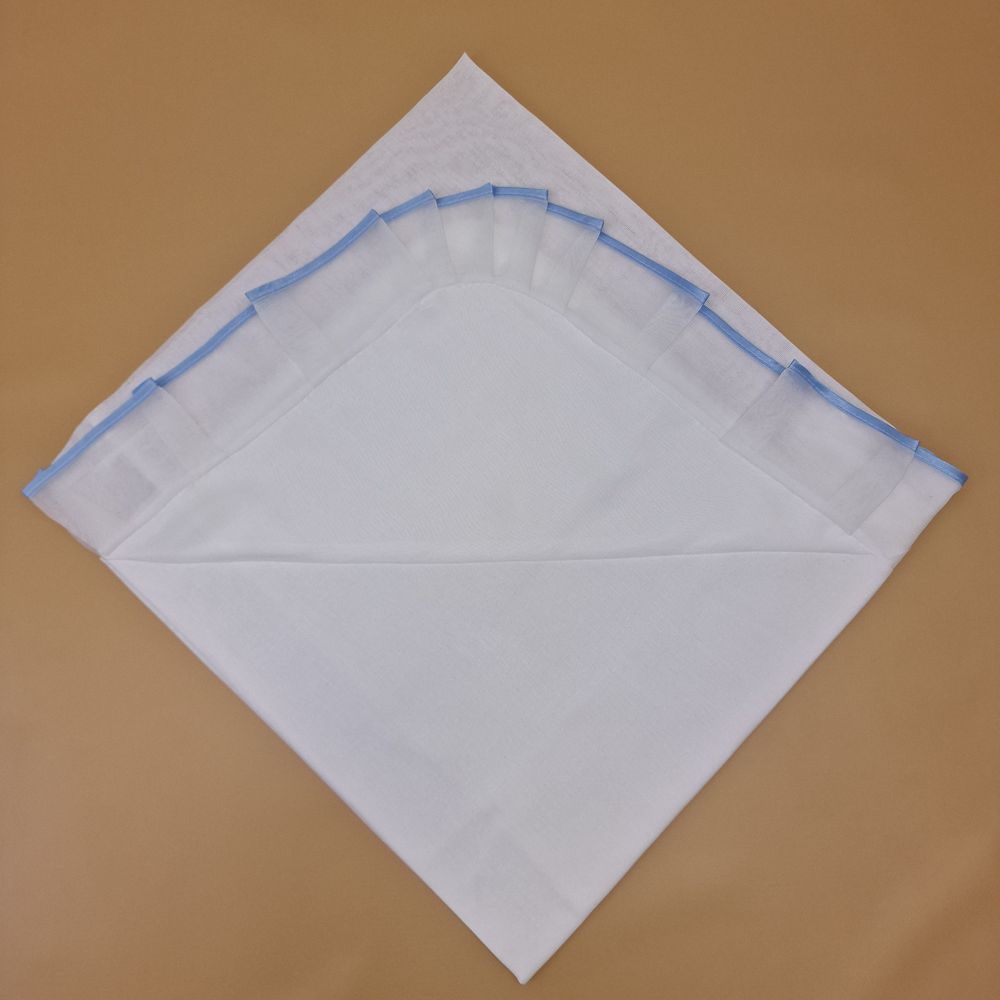 Уголок со сборенной отделкой (бязь/сеточка) артикул анонс 486_05