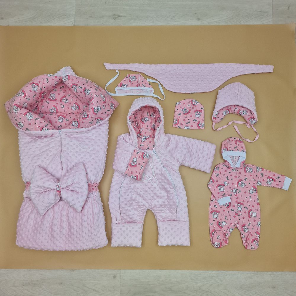 Комплект кв (одеяло трансформер+бант-подушка+2 комбинезона+2 шапочки+шарф) артикул анонс 7260-0-2_03