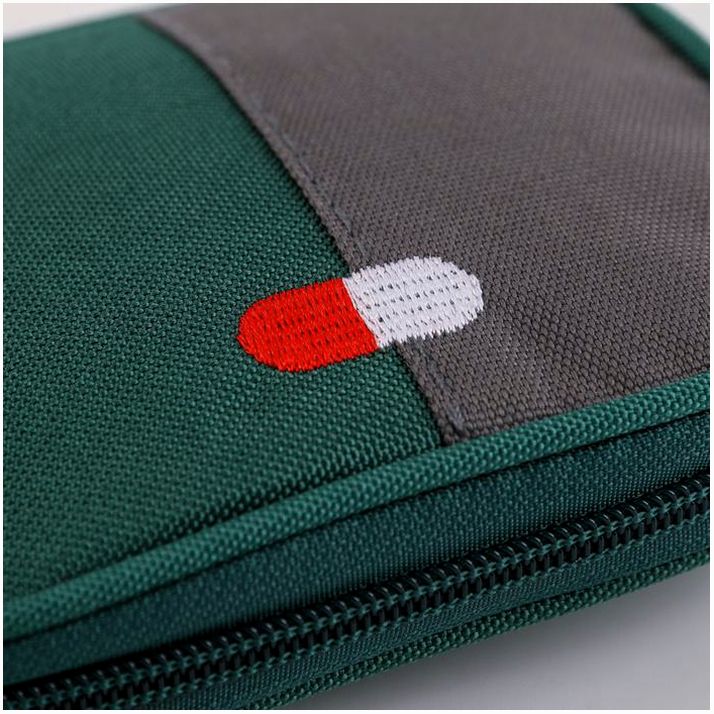 Картинка Аптечка дорожная, 14х11х2 см (№7295002) от магазина Мир детей Товары для Новорожденных