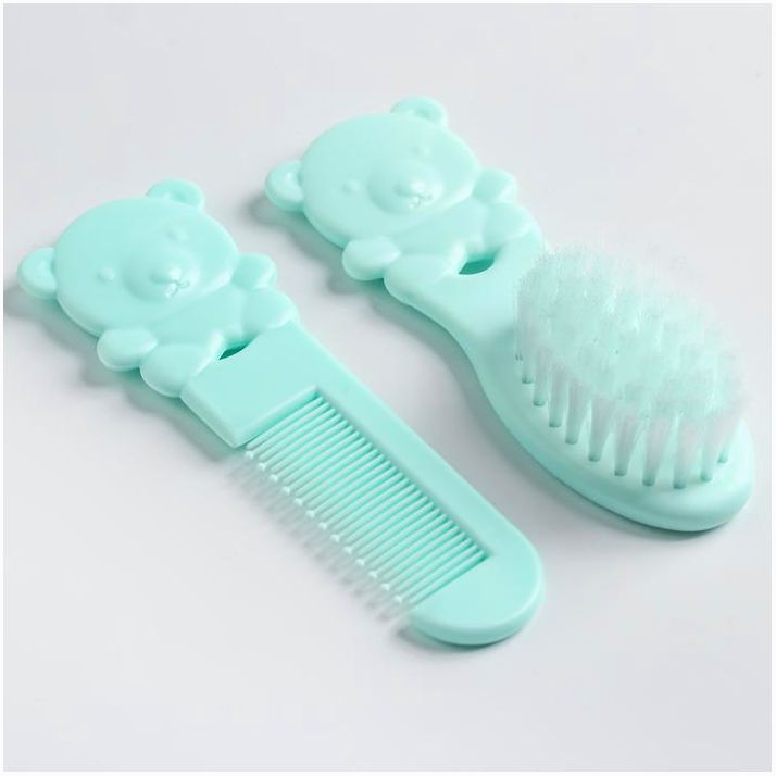 Картинка Набор расчесок «Мишка», 2 шт., цвет зеленый (№4591077) от магазина Мир детей Товары для Новорожденных