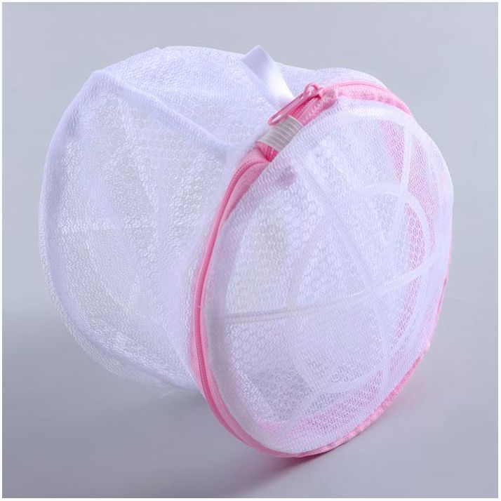 № 558241 Мешок для стирки белья с диском Доляна, 15?15?13 см, двухслойный, крупная сетка, диск МИКС