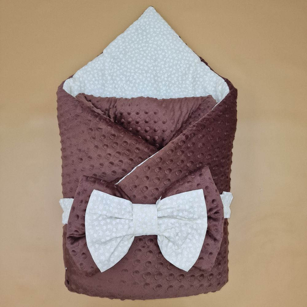 Картинка Конверт комплект на выписку 2 пр: одеяло+бант (двухсторонний) (№1876в-1-2_м) цвета в ассортименте от магазина Мир детей Товары для Новорожденных