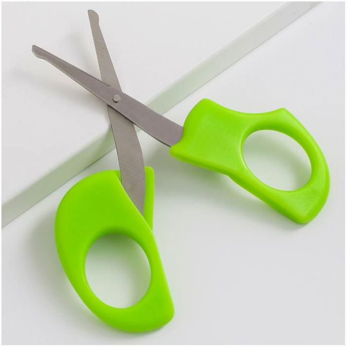 № 7041953 Ножницы маникюрные детские безопасные, цвет зеленый