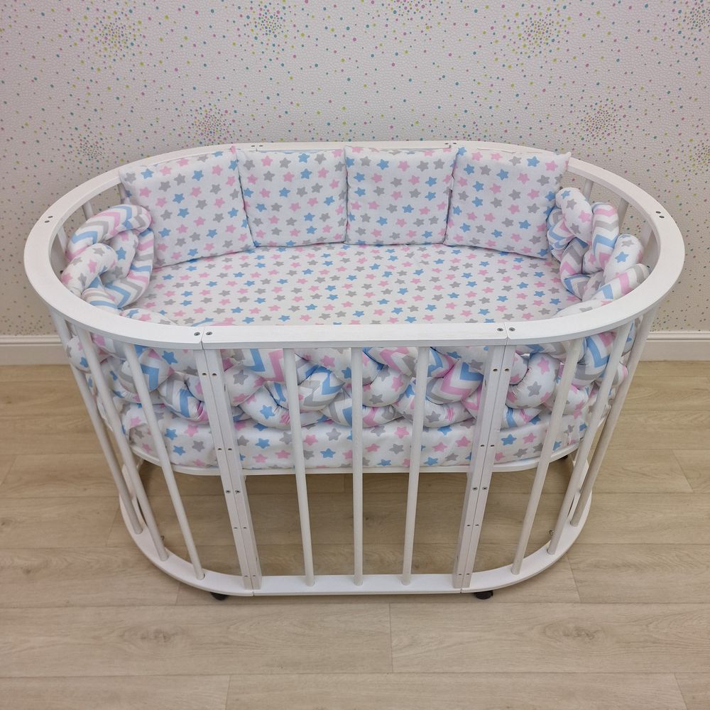 Картинка Бортик - "Коса 4х" + 4 подушки по всему периметру кроватки (бязь + синтепух/синтепон) (№993б) цвета в ассортименте от магазина Мир детей Товары для Новорожденных