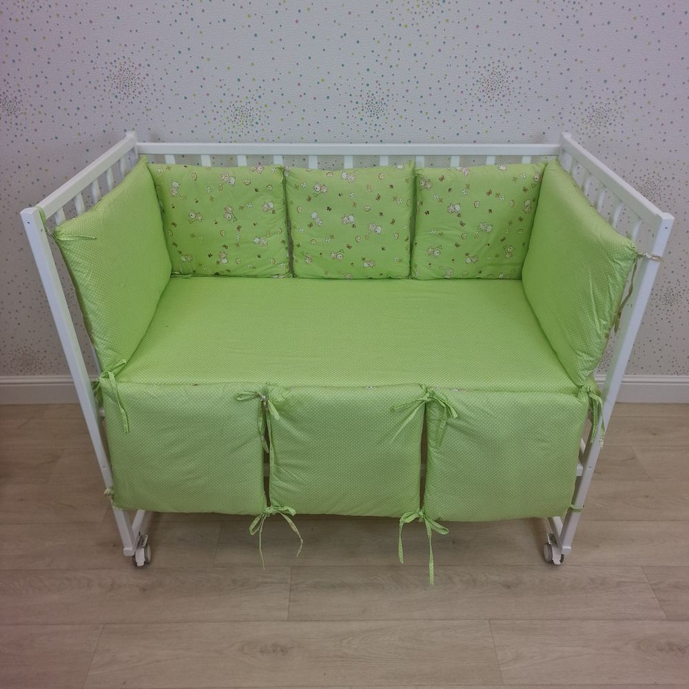 Бортик из 8 (6кв+2пр) подушек по всему периметру кроватки (бязь + синтепон) артикул анонс 949_14