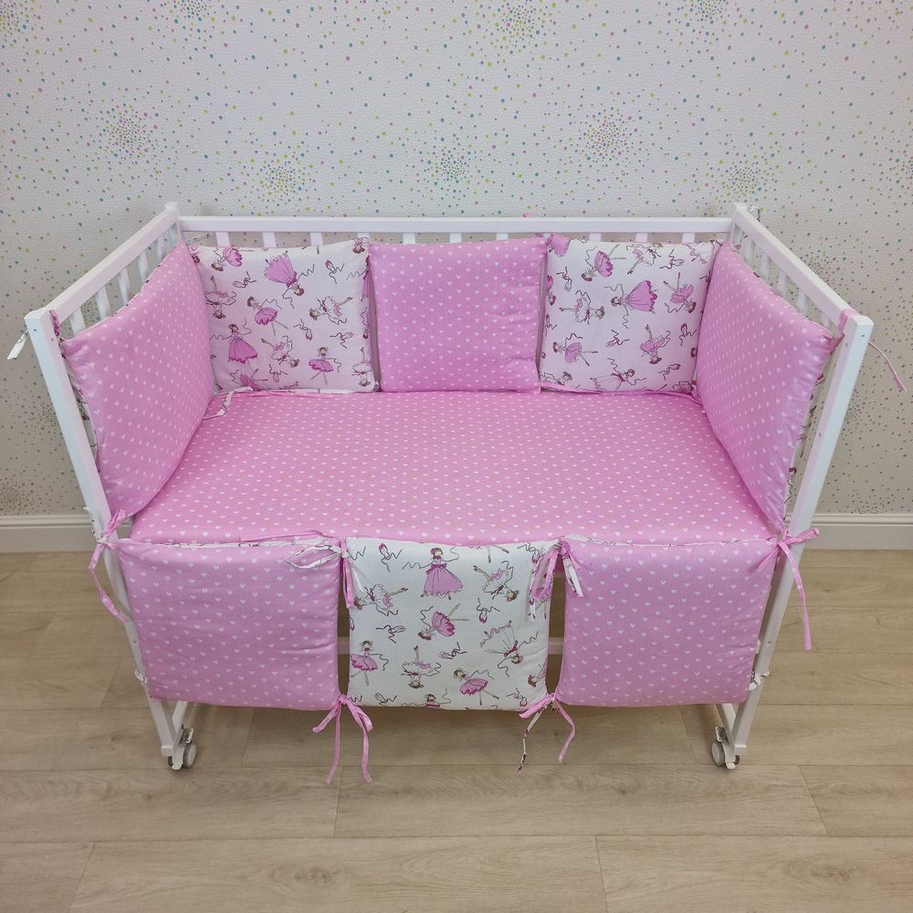 Бортик из 8 (6кв+2пр) подушек по всему периметру кроватки (бязь + синтепон) артикул анонс 949_06