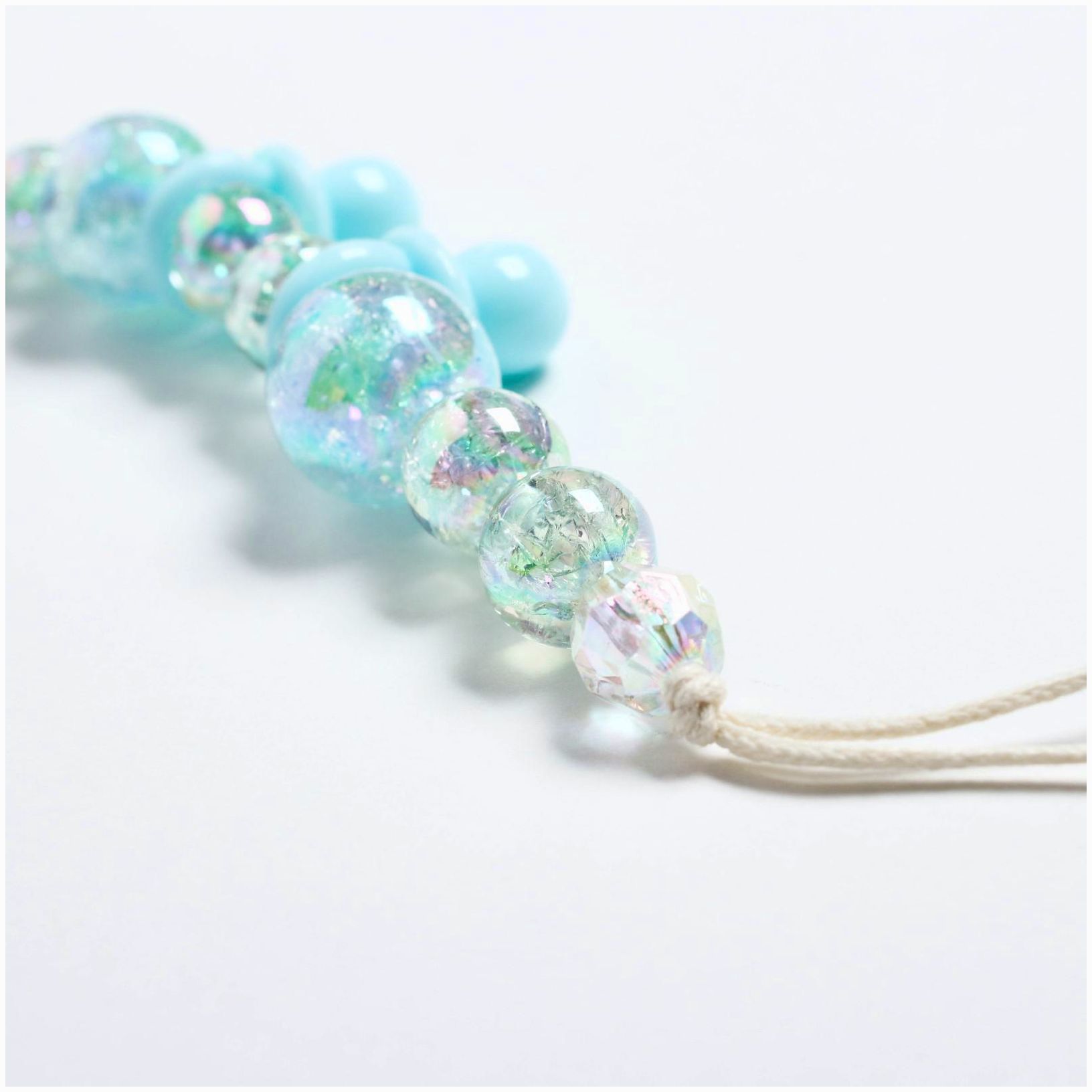 Картинка Держатель для соски - пустышки «Бусинки», дерев., цвет бирюзовый (№4155510) от магазина Мир детей Товары для Новорожденных