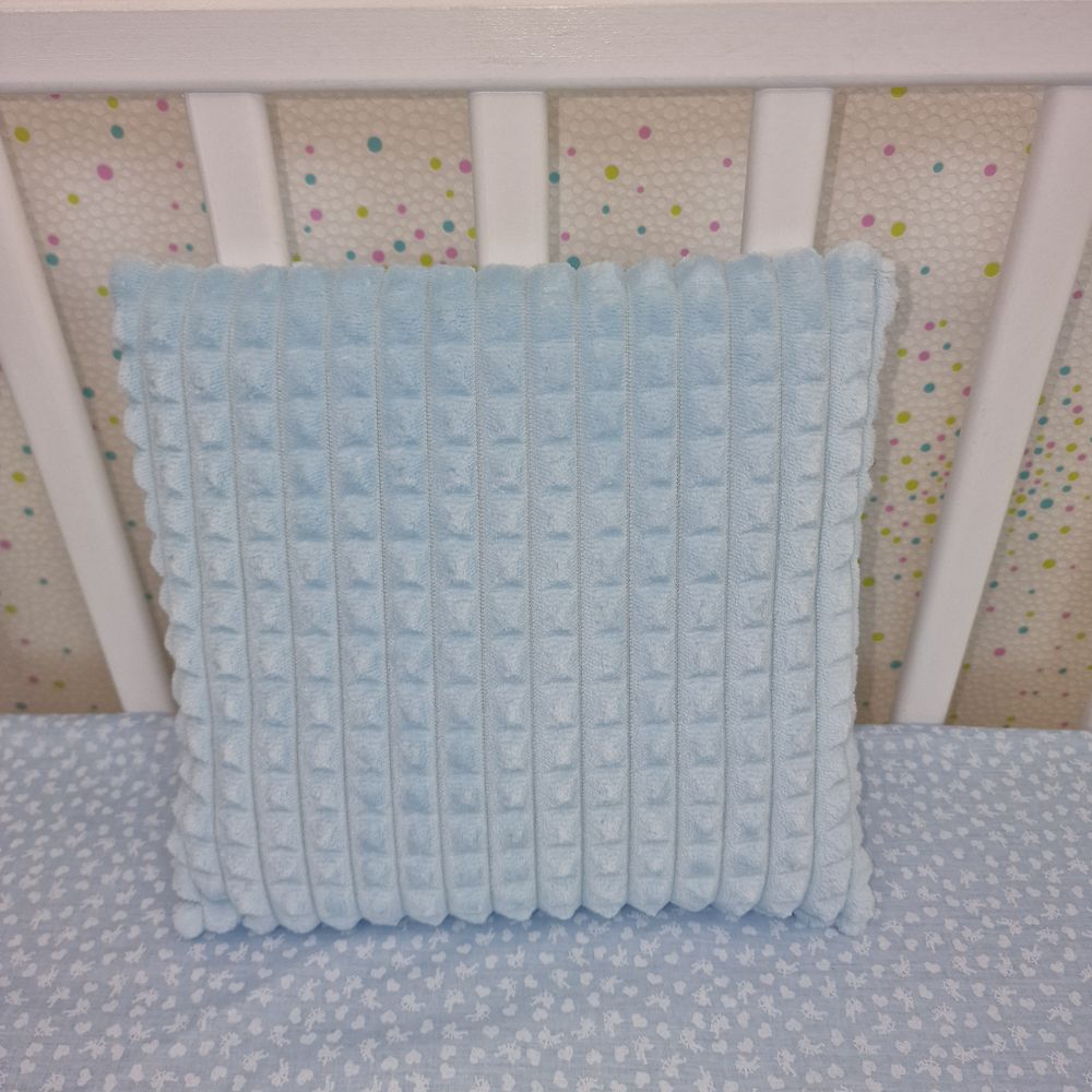 Подушка (плюш/бязь) (синтепон 600 гр/кв.м) артикул анонс 190_12