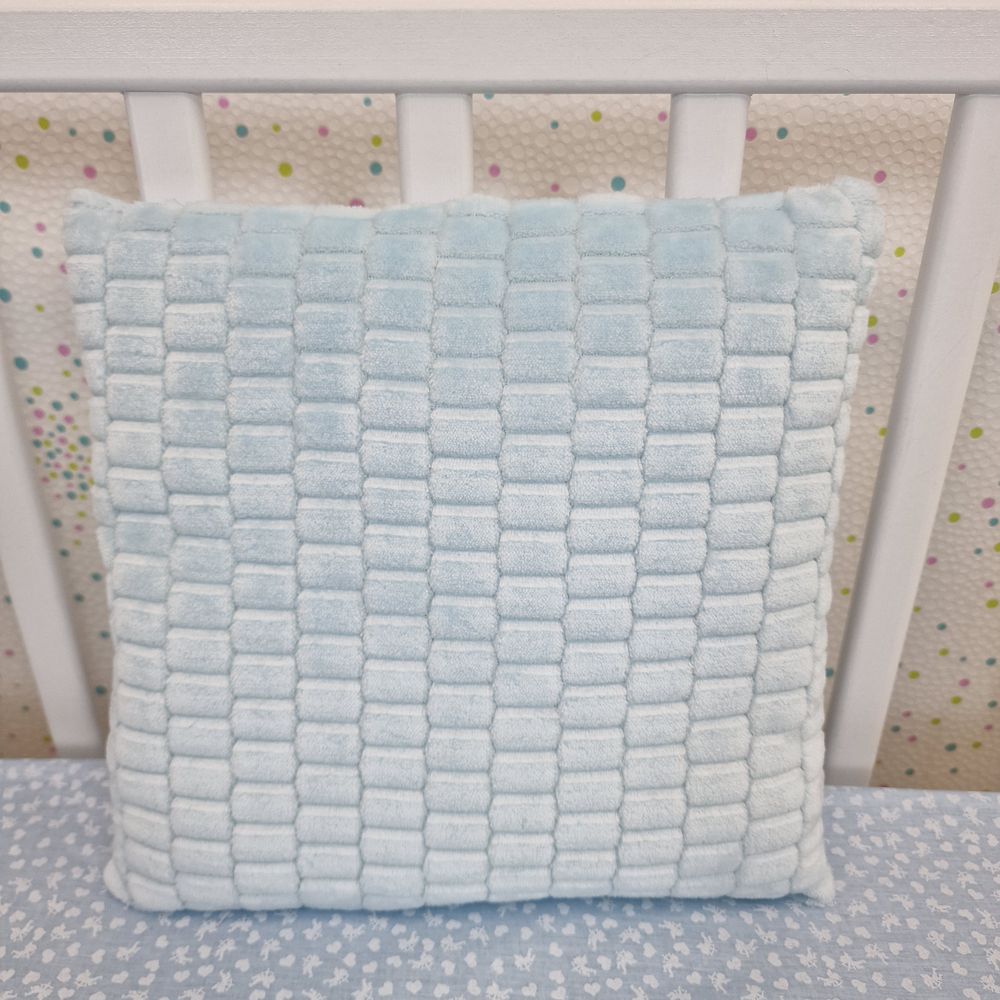 Подушка (плюш/бязь) (синтепон 600 гр/кв.м) артикул анонс 190_26