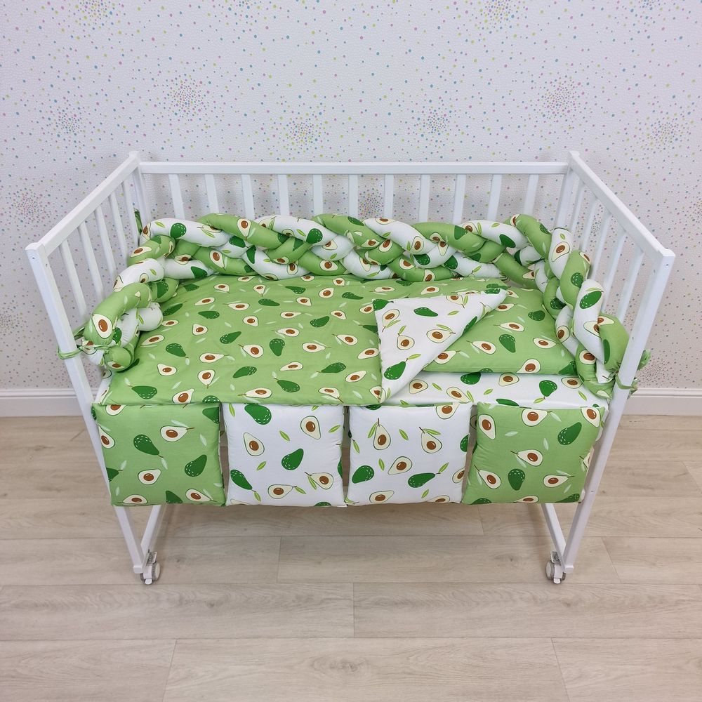 Картинка КПБ 10 пр (борт + пододеяльник + одеяло + наволочка + подушка + простынь (бязь) коса (№1156-0-1бб) цвета в ассортименте от магазина Мир детей Товары для Новорожденных