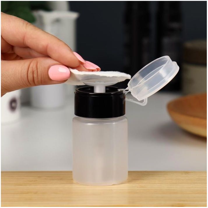 Картинка Флакон с помпой, 75 мл, цвет чёрный/прозрачный (№6935348) от магазина Мир детей Товары для Новорожденных