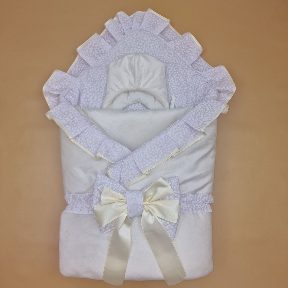 № 1877в-1-1_у Комплект на выписку 3 пр: одеяло+шапочка+бант (двухсторонний)