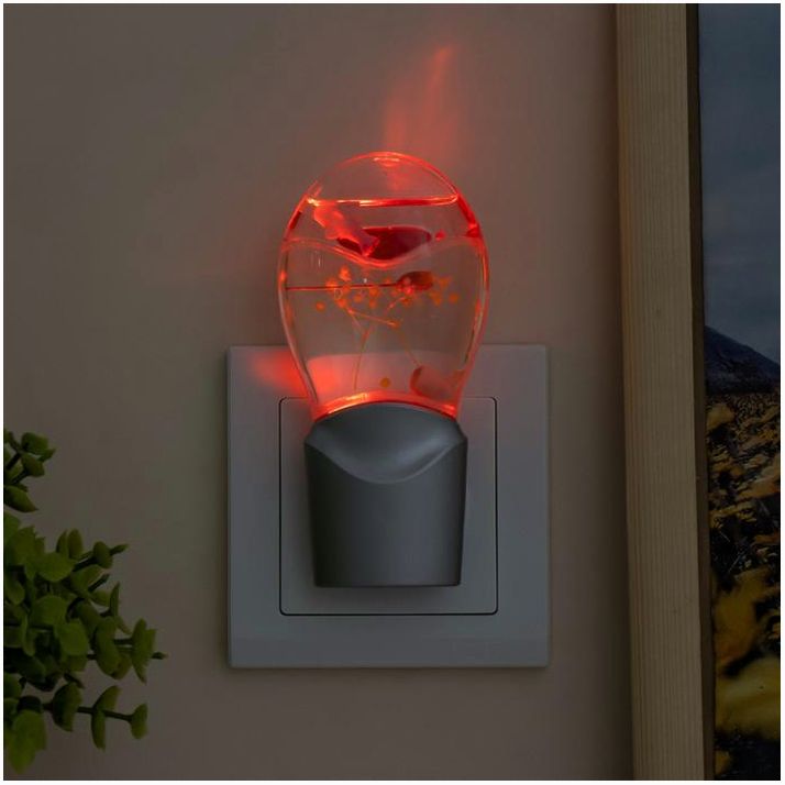 Картинка Ночник "Кроха" 0,3W (датчик освещенности) LED серебро/розовый (№2815790) от магазина Мир детей Товары для Новорожденных