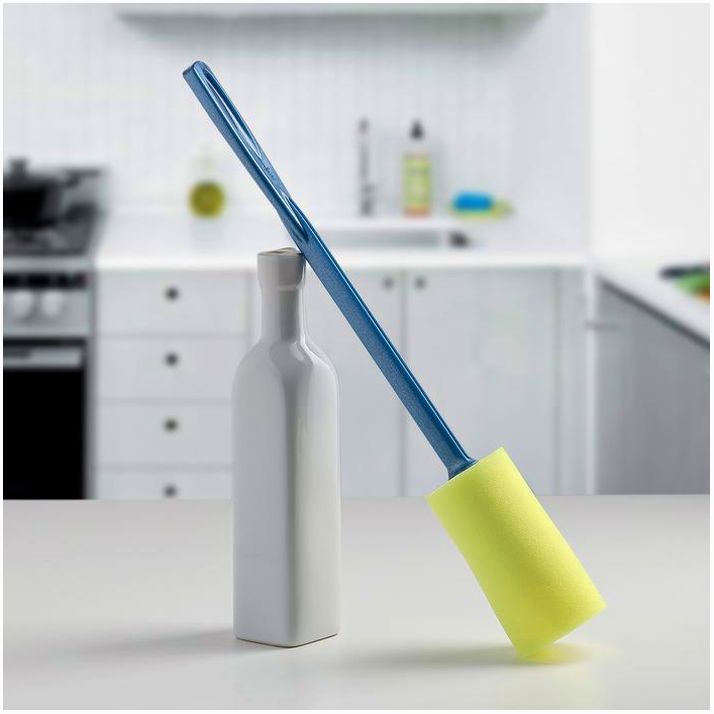 Ершик для мытья бутылок с губкой, цвет МИКС артикул анонс 1078793