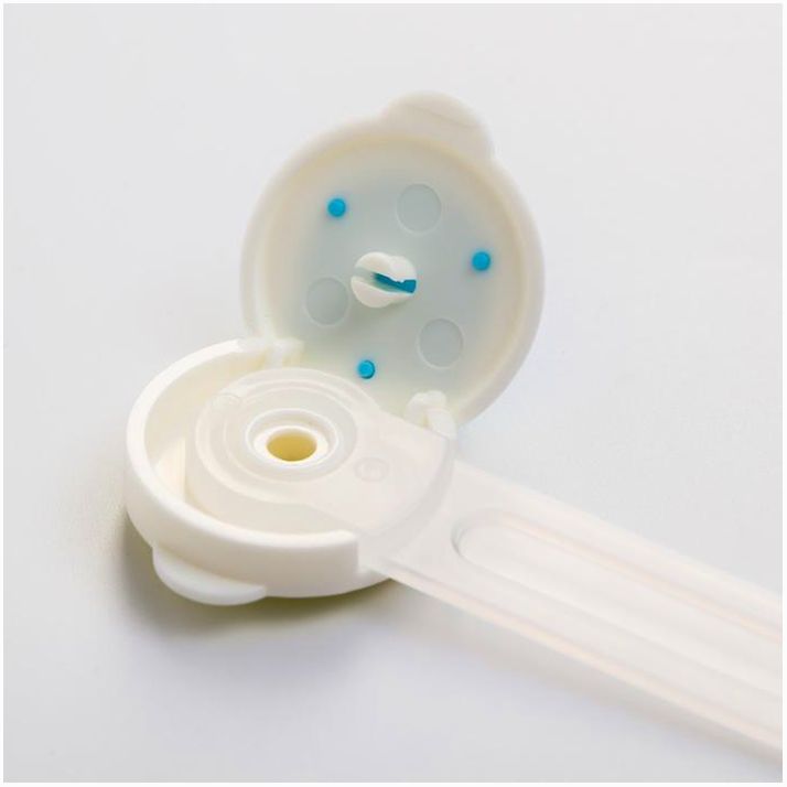 № 832758 Блокиратор дверей универсальный, 2 шт, цвет синий