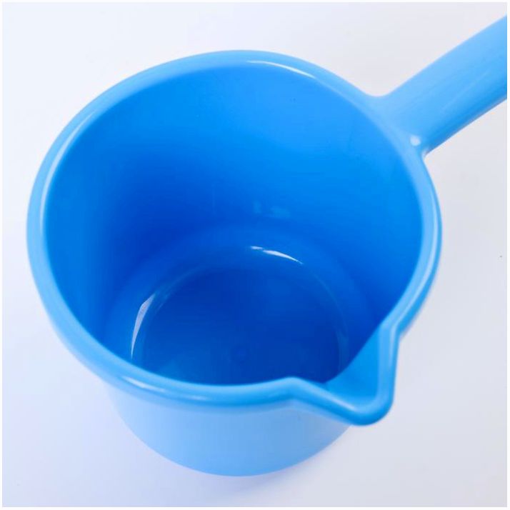 № 2378582 Ковш для купания и мытья головы,банный ковшик, хозяйственный 1,3 л, цвет МИКС