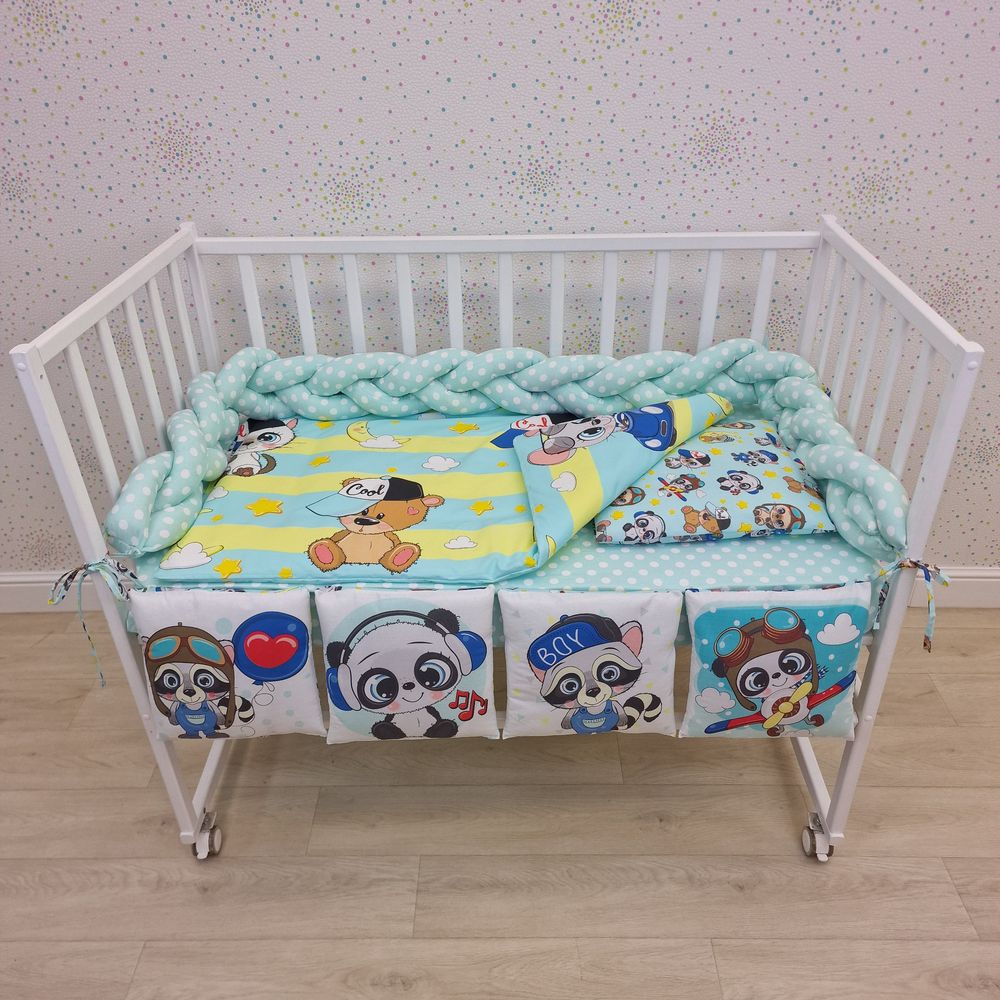 Картинка КПБ 10 пр (борт + пододеяльник + одеяло + наволочка + подушка + простынь (бязь) коса (№1160-0-1Кбб) цвета в ассортименте от магазина Мир детей Товары для Новорожденных