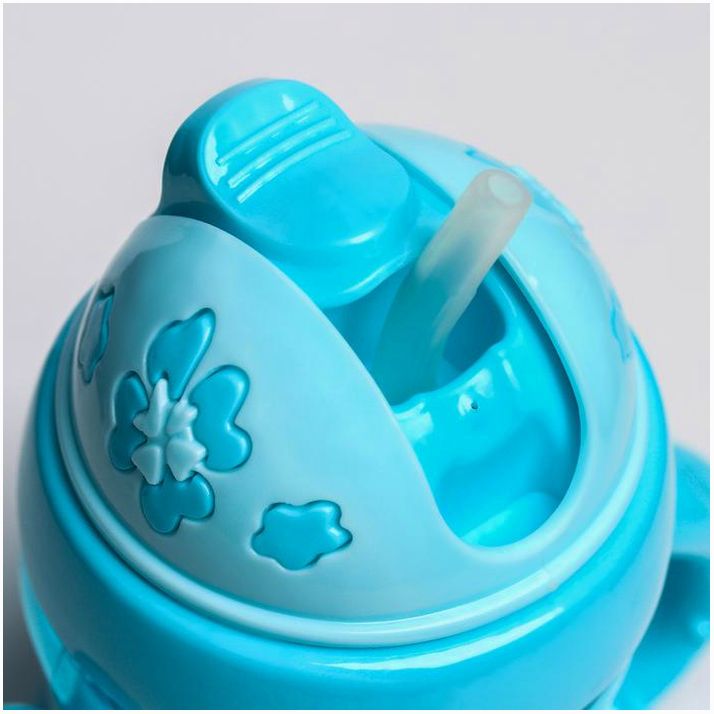 Картинка Поильник силиконовой струбочкой, с ручками, 150 мл., цвет МИКС (№1578619) от магазина Мир детей Товары для Новорожденных