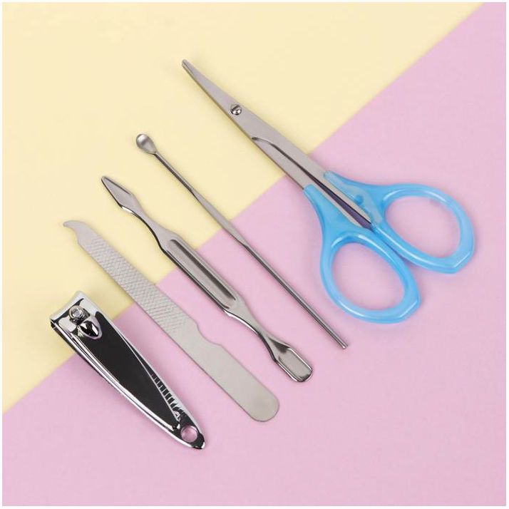 № 3731882 Набор маникюрный, 5 предметов, в футляре, цвет МИКС