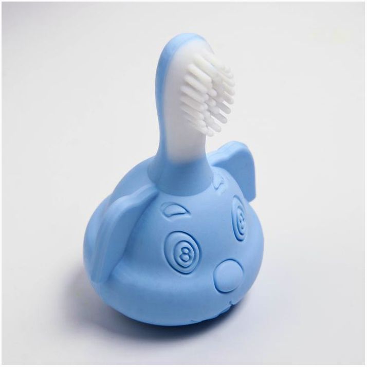 Детская зубная щетка, прорезыватель - массажер «Пёсик», силиконовая, цвет МИКС артикул анонс 4313599