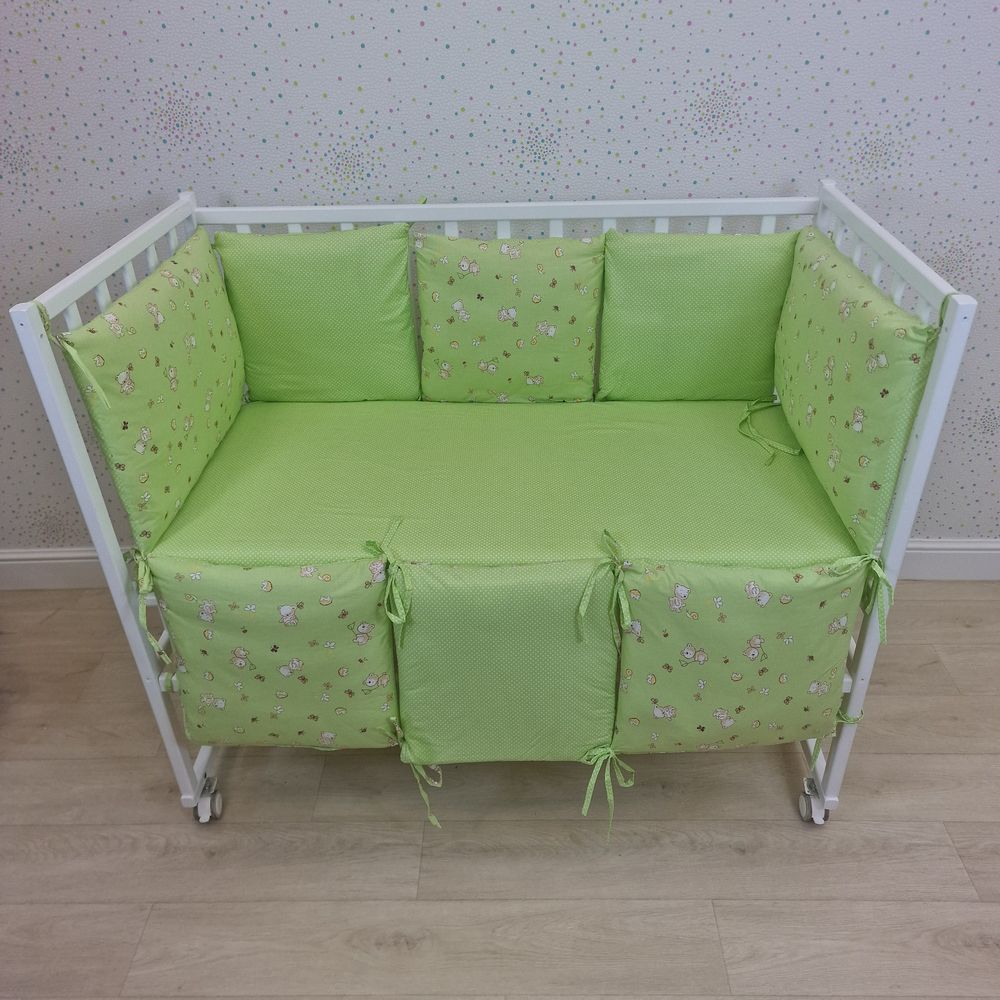 Бортик из 8 (6кв+2пр) подушек по всему периметру кроватки (бязь + синтепон) артикул анонс 949_12