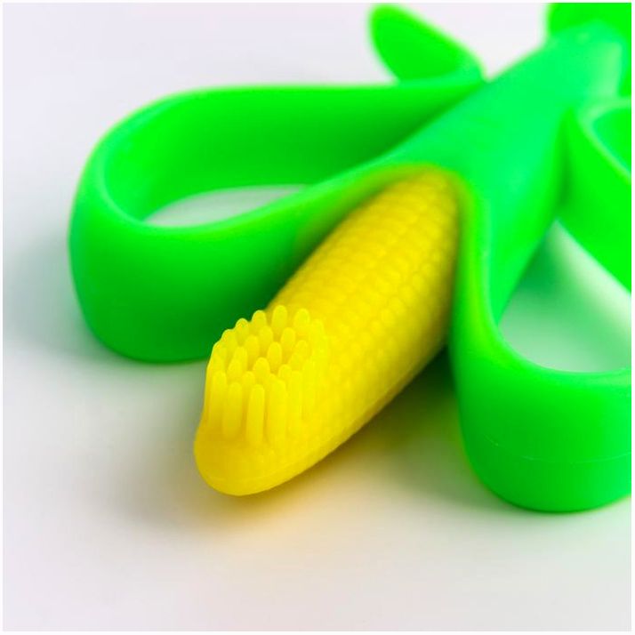 Картинка Детская зубная щетка массажер-прорезыватель, силиконовая, Uviton «Кукуруза» (№4671783) от магазина Мир детей Товары для Новорожденных