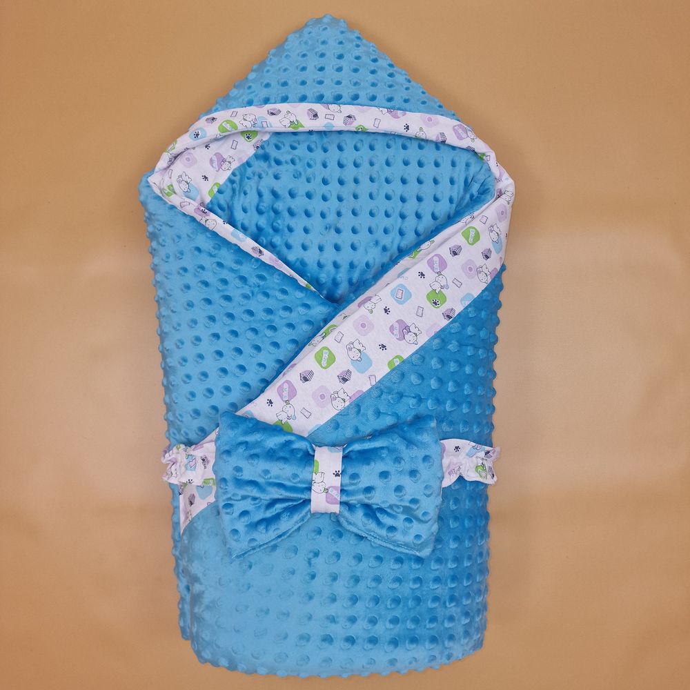 Комплект на выписку 2 пр: одеяло с капюшоном+бант (плюш/кулирка) артикул анонс 1896вк-1-1_м