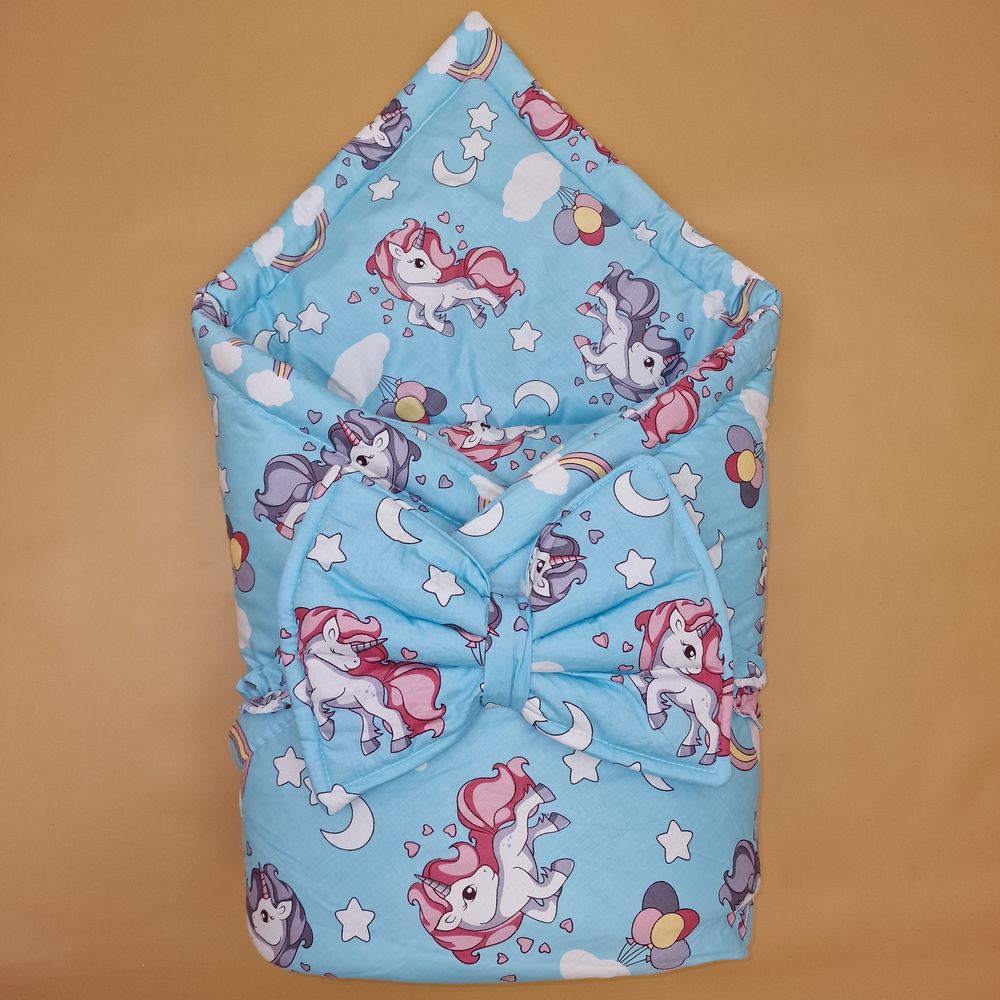 Комплект на выписку 2 пр: одеяло+бант-подушка (сатин) артикул анонс 1872с-1-2_м