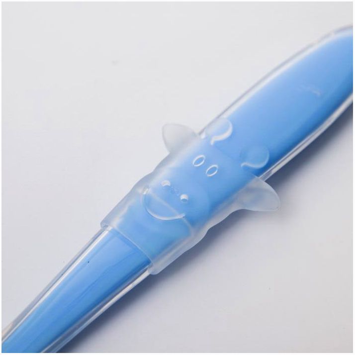 Картинка Ложка силиконовая детская «Жирафик», цвет голубой (№4768003) от магазина Мир детей Товары для Новорожденных