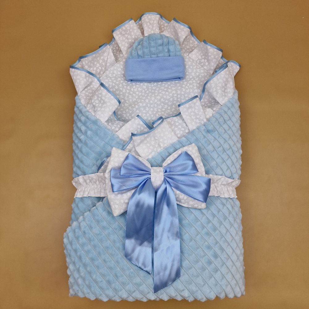 Комплект на выписку 3 пр: одеяло+шапочка+бант (двухсторонний) артикул анонс 1877в-1-1_у_16