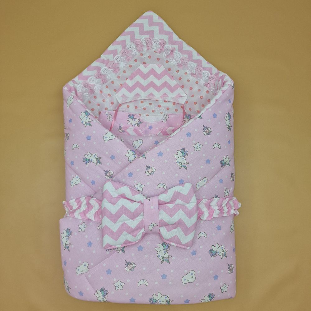 Комплект на выписку 7 пр: одеяло+уголок+пеленка+2 распашонки+чепчик+бант артикул анонс 1880б-2-1_о_17