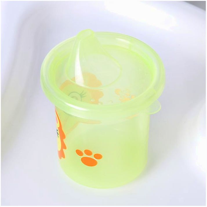 Картинка Поильник детский «Львенок Лео», с твёрдым носиком, 200 мл, цвет желтый (№3721467) от магазина Мир детей Товары для Новорожденных