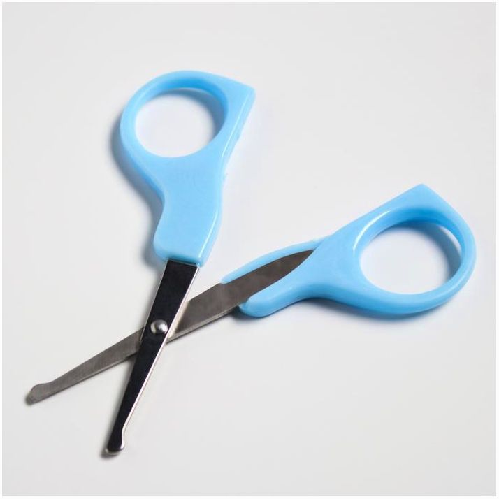 Картинка Детский маникюрный набор (ножницы, книпсер, пилка, пинцет), цвет голубой (№4601142) от магазина Мир детей Товары для Новорожденных