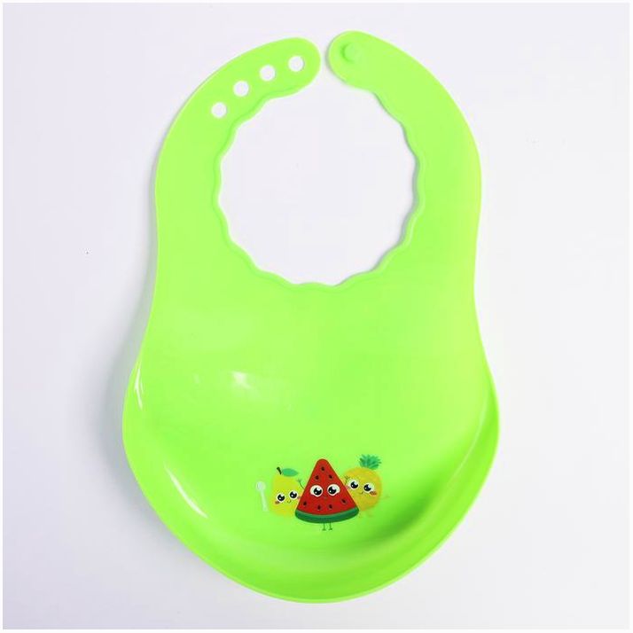 Нагрудник для кормления «Фруктики» пластиковый с карманом, цвет салатовый артикул анонс 3268119