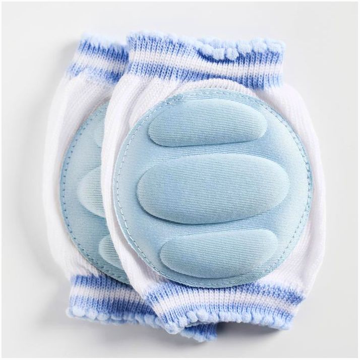 Набор детских наколенников , цвет голубой артикул анонс 4405114