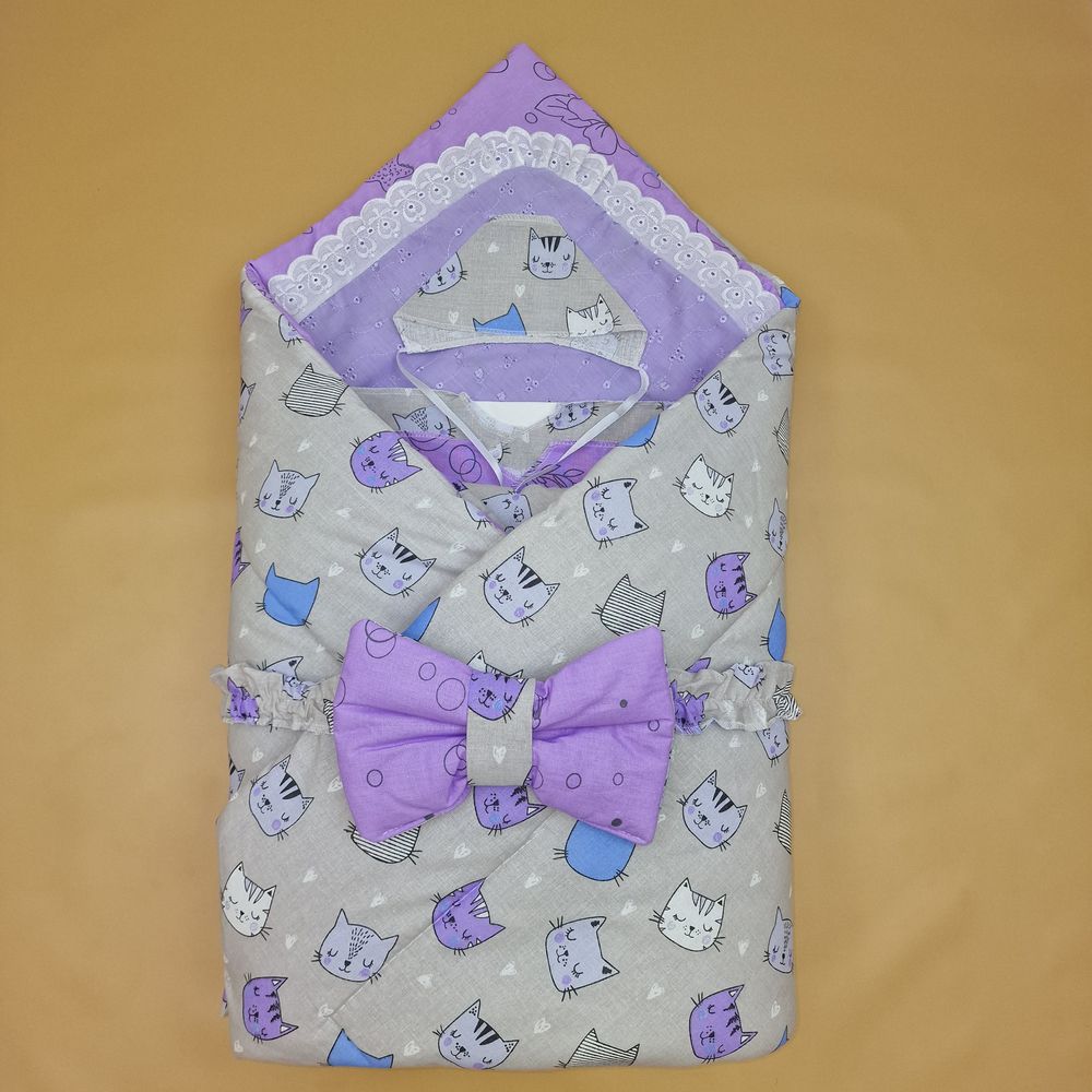 Комплект на выписку 7 пр: одеяло+уголок+пеленка+2 распашонки+чепчик+бант артикул анонс 1880б-2-2_о_18