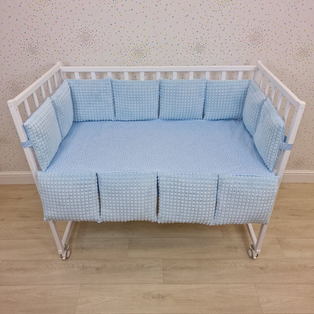 Бортик из 12 подушек по всему периметру кроватки (бязь/плюш + синтепон) артикул анонс 980_12