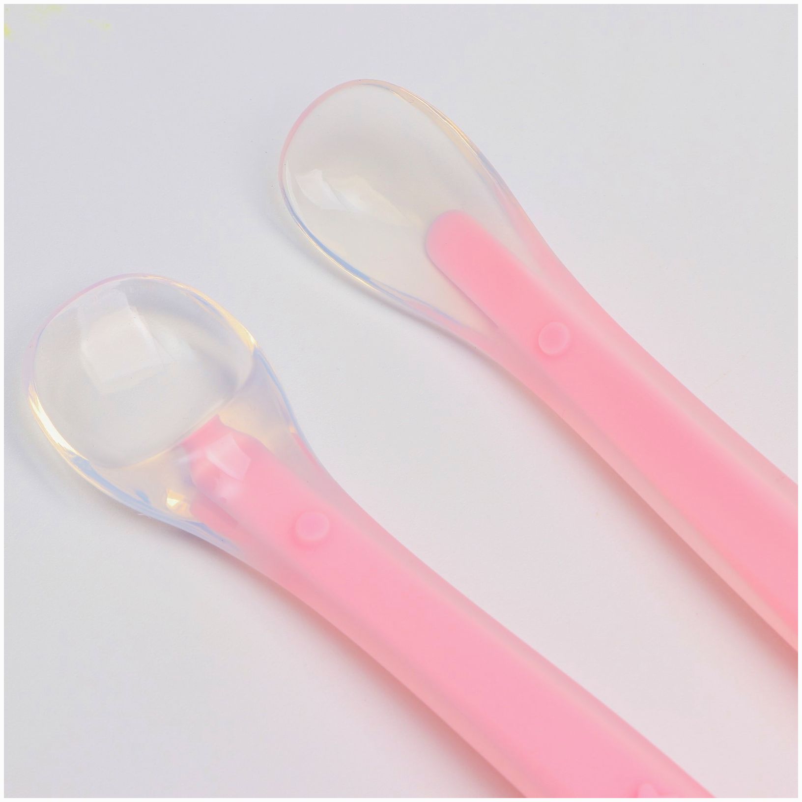 Картинка Набор силиконовых ложек для кормления, 2 шт., цвет розовый (№6939992) от магазина Мир детей Товары для Новорожденных