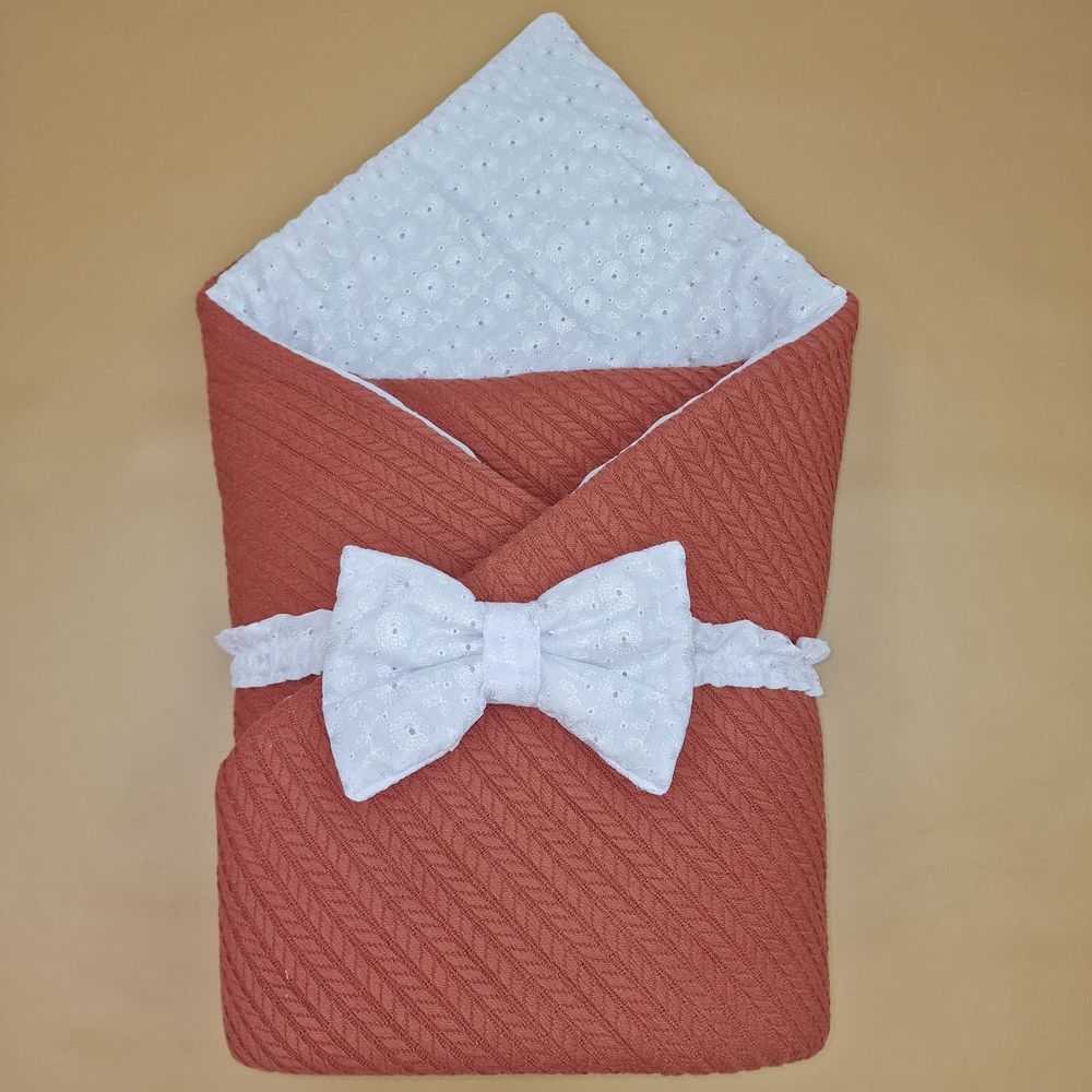 Комплект на выписку 2 пр: одеяло+бант (вязанка+бязь) артикул анонс 1876вз-1-2_м_04