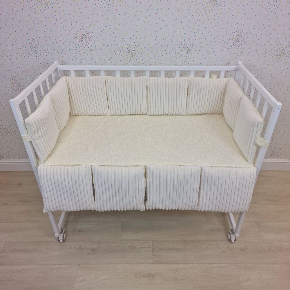 Бортик из 12 подушек по всему периметру кроватки (бязь/плюш + синтепон) артикул анонс 980_05